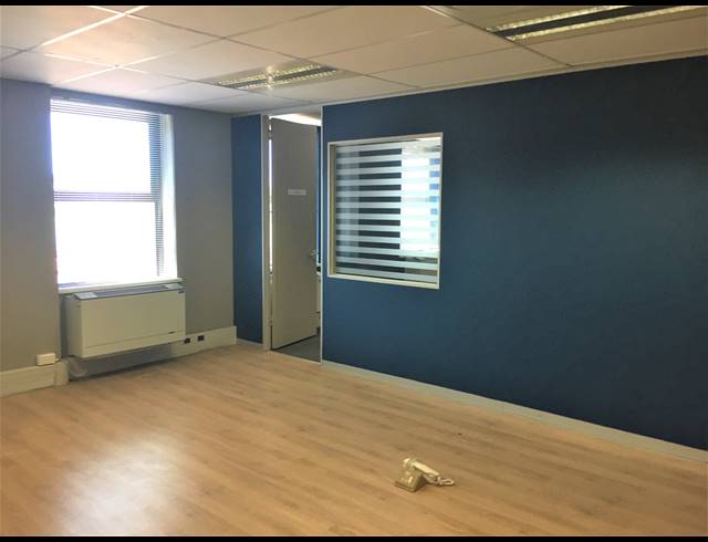305M² OFFICE TO LET IN MOWBRAY